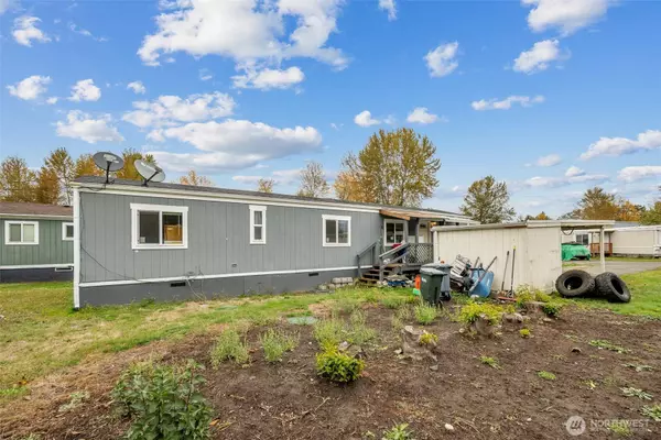 8314 144th AVE E, Puyallup, WA 98372