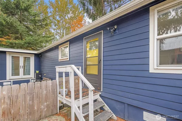 1645 S 272nd ST #13, Federal Way, WA 98003