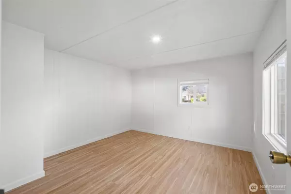 1645 S 272nd ST #33, Federal Way, WA 98003