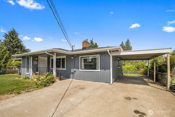 2406 NE 24th ST, Renton, WA 98056