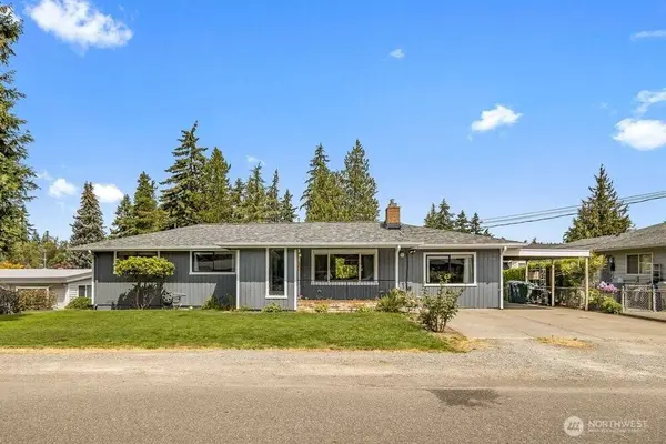 2406 NE 24th ST, Renton, WA 98056