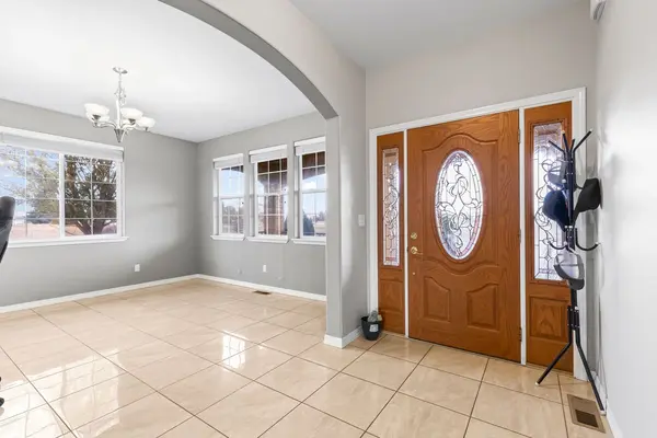 4325 Ahtanum Rd, Yakima, WA 98903-1143