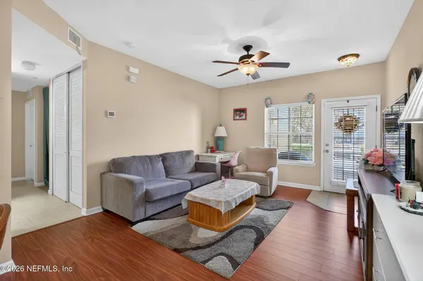 2200 MARSH HAWK LN #403, Fleming Island, FL 32003