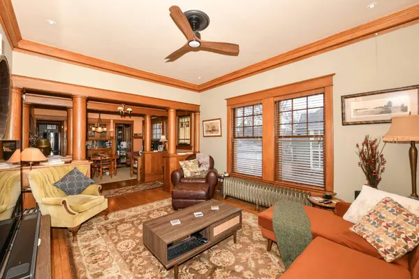 4907 W Vine St, Milwaukee, WI 53208