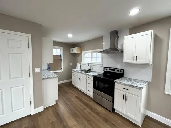 4370 N 25th St, Milwaukee, WI 53209