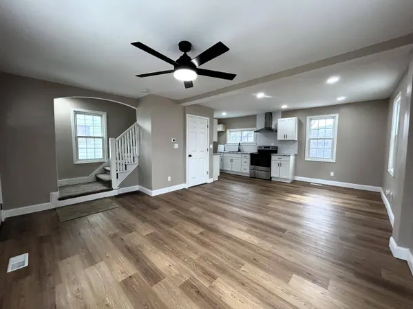 4370 N 25th St, Milwaukee, WI 53209