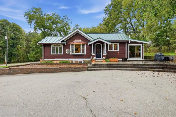 N46W29096 E Capitol Dr