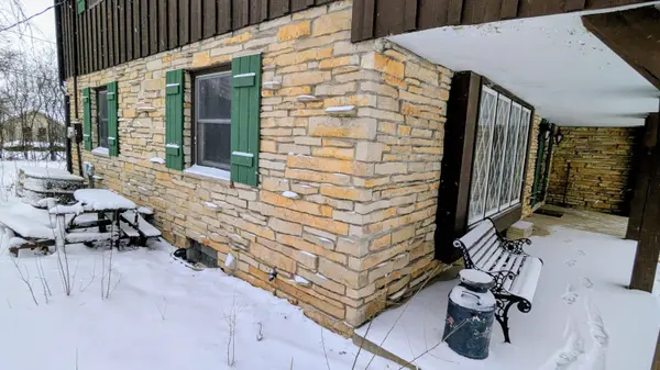 N85W17745 Ann Ave, Menomonee Falls, WI 53051