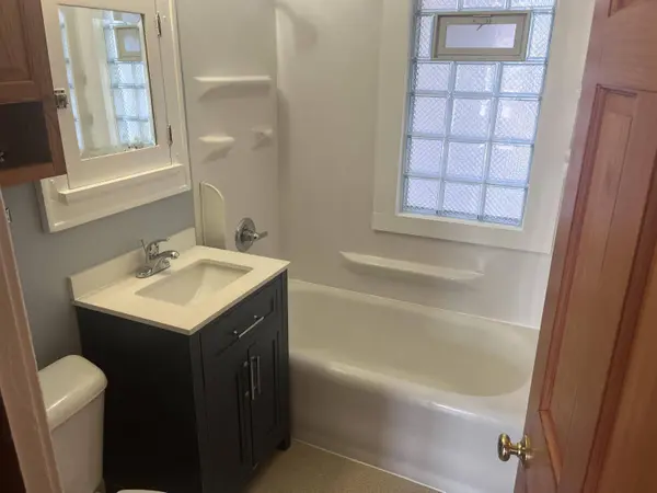 1713 N 29th Unit 1715, Milwaukee, WI 53208