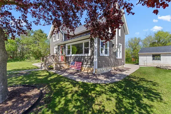 W301N9546 O Neil Rd, Merton, WI 53029