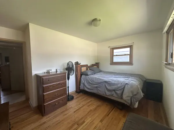 7305 W Verona Ct, Milwaukee, WI 53219