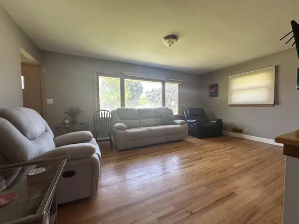 7305 W Verona Ct, Milwaukee, WI 53219