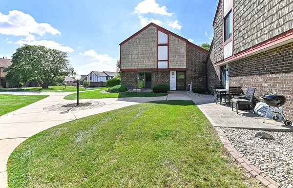 4293 W College Ave, Franklin, WI 53221