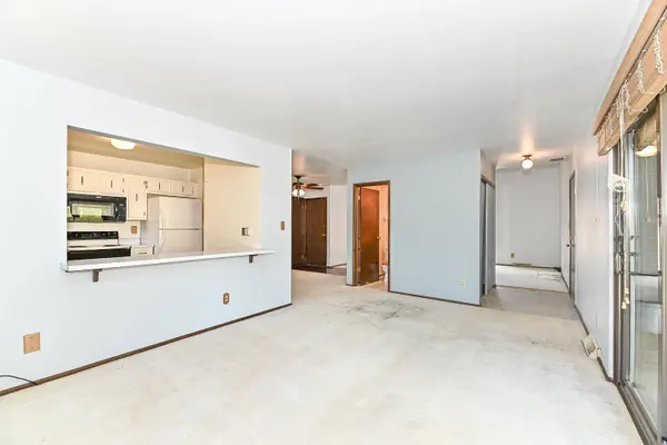 4293 W College Ave, Franklin, WI 53221