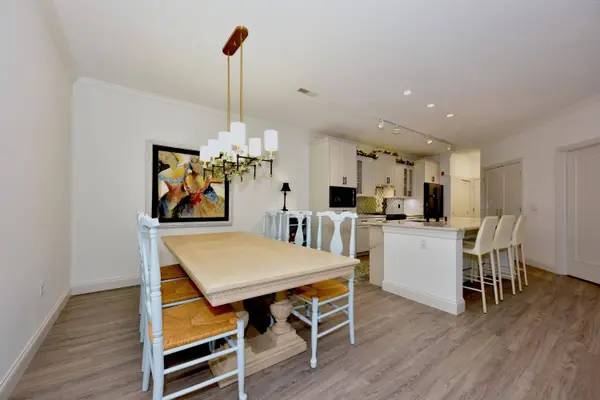 N30W23021 Pineview Cir Unit 3, Pewaukee, WI 53072