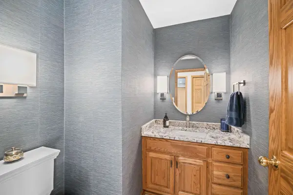 345 N Elm Grove B Rd, Brookfield, WI 53005