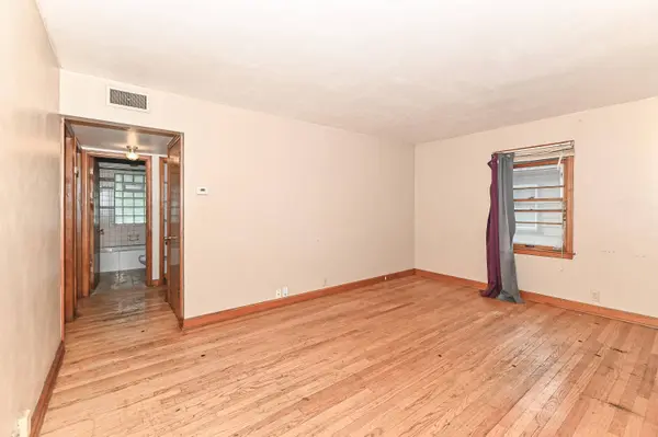 3136 N 77th St, Milwaukee, WI 53222