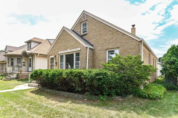 1009 W Morgan Ave, Milwaukee, WI 53221
