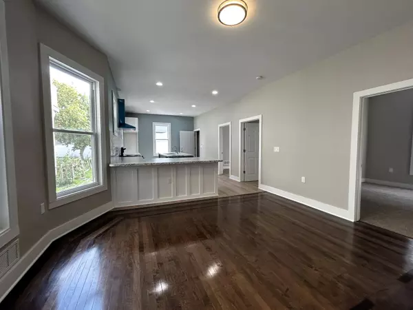 3225 W Saint Paul Ave Unit 3227, Milwaukee, WI 53208