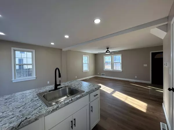 4444 N 26th St, Milwaukee, WI 53209