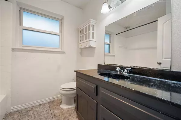 219 Debra Drive, Mesquite, TX 75149