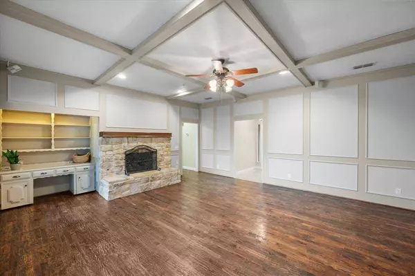240 Highland Knoll, Highland Village, TX 75077