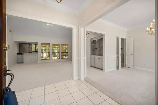 3335 Shellbrook Court, Arlington, TX 76016