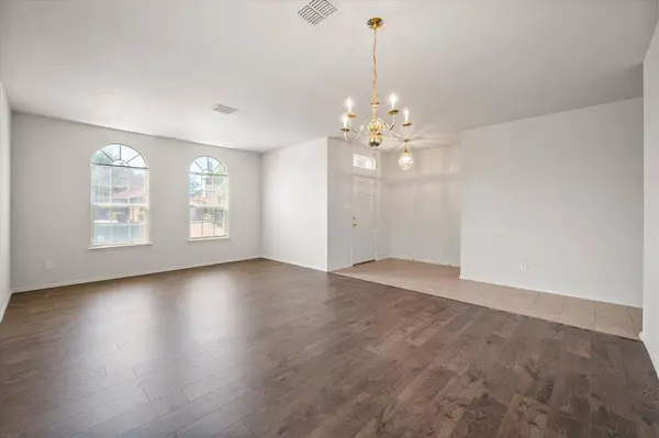 505 Boronia Road, Arlington, TX 76002