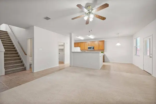 505 Boronia Road, Arlington, TX 76002