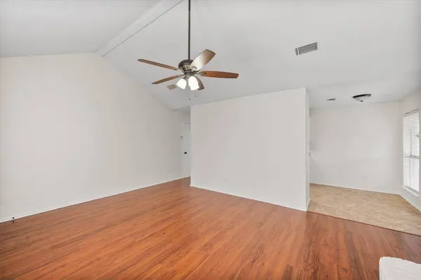 1124 Margie Street, Burleson, TX 76028