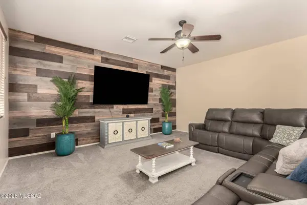 8310 N Winding Willow Way, Tucson, AZ 85741