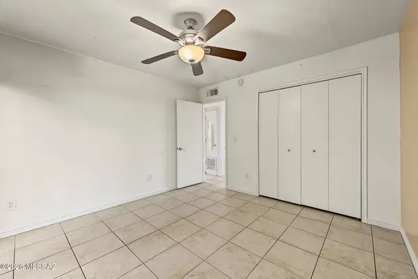 1873 W La Osa St, Tucson, AZ 85705