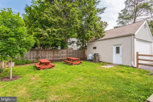 228 TULPEHOCKEN AVE, Elkins Park, PA 19027