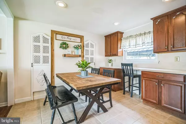 1559 DEER RUN RD, Warminster, PA 18974