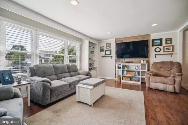 1559 DEER RUN RD, Warminster, PA 18974