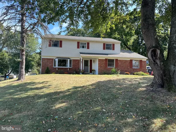 69 BETH DR, Richboro, PA 18954