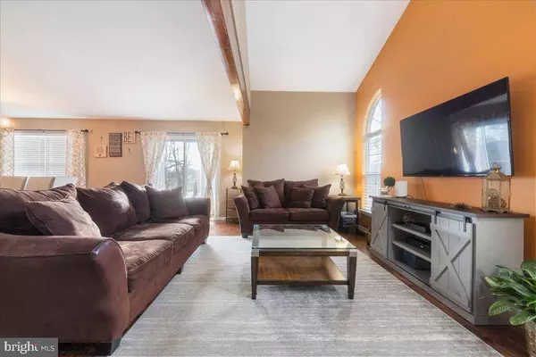 44 DEER RUN RD, Perkasie, PA 18944