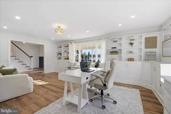 204 WOODLAND, Doylestown, PA 18901