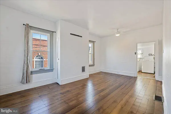 46 N MAIN ST, Chalfont, PA 18914