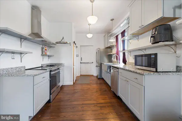 46 N MAIN ST, Chalfont, PA 18914