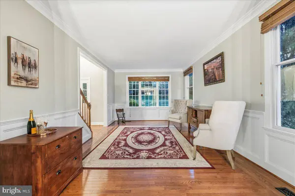 4880 HUNT FIELD DR, Doylestown, PA 18902