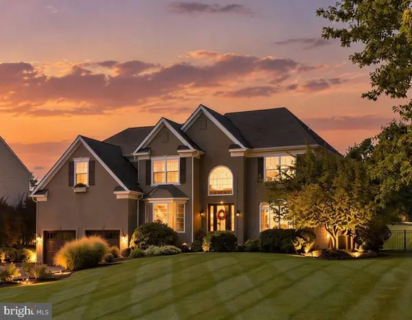 2 BURKE CIR
