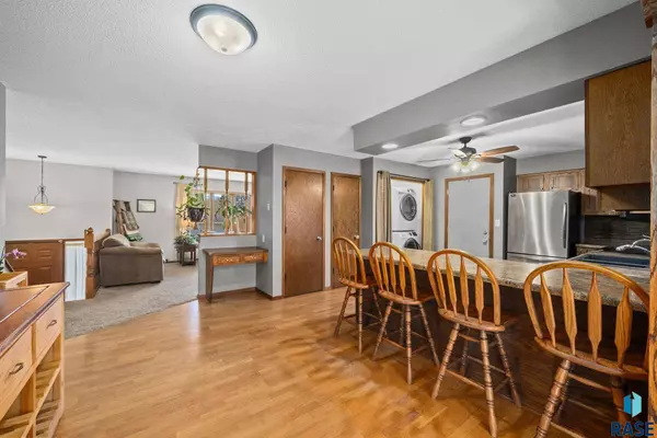 4108 E 23rd St, Sioux Falls, SD 57103