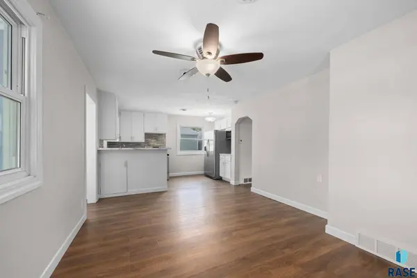 2713 W Bailey St, Sioux Falls, SD 57104