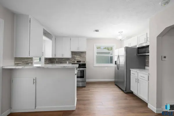 2713 W Bailey St, Sioux Falls, SD 57104