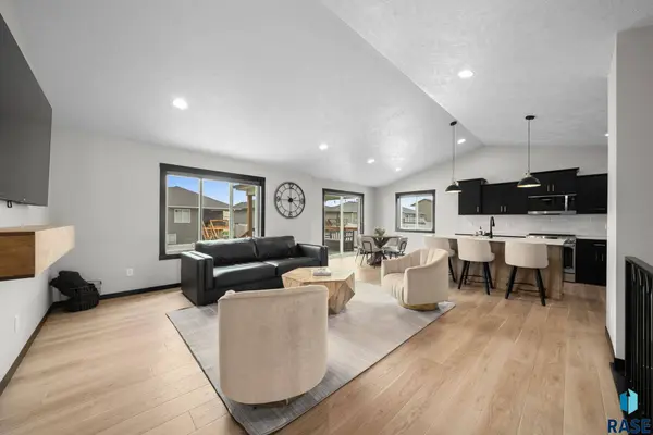 4013 S Faith Ave, Sioux Falls, SD 57110