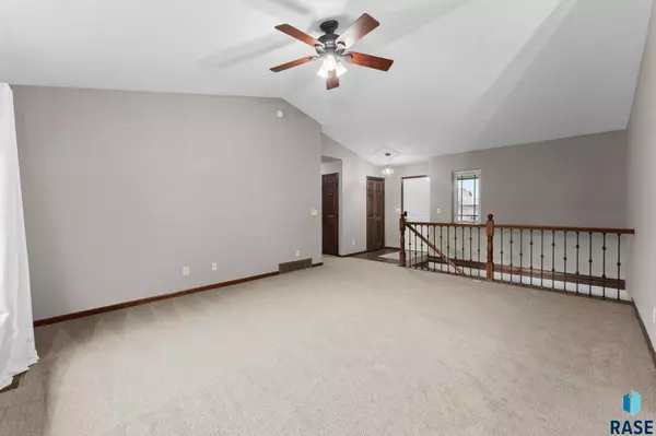 4020 W 91st St, Sioux Falls, SD 57108