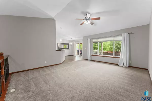 4020 W 91st St, Sioux Falls, SD 57108