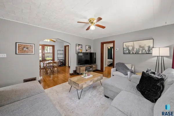 301 N Highland Ave, Sioux Falls, SD 57103