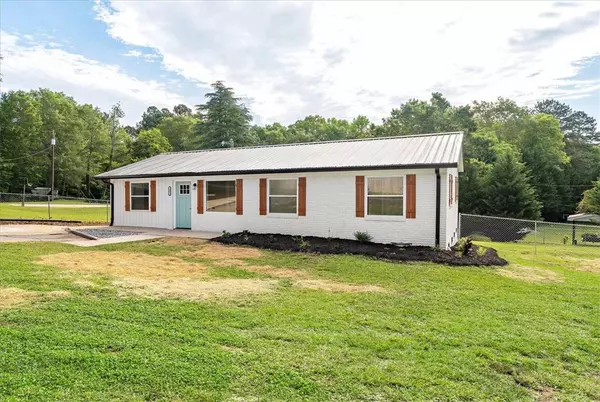 221 Elaine DR, Salem, SC 29676